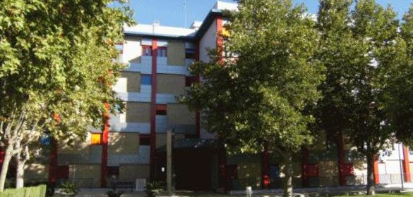 Fachada Colegio  Mayor Domingo Savio